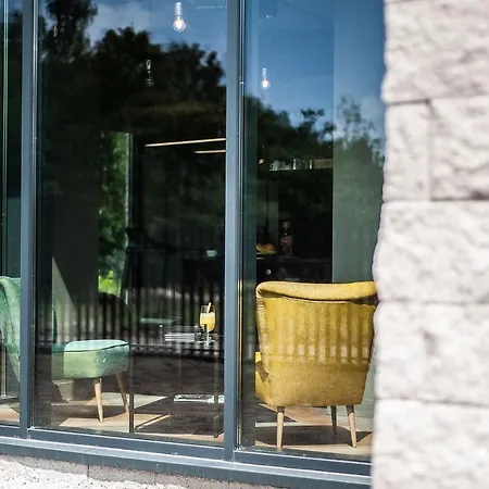 Ctz Jacuzzi アパート ミエルノ