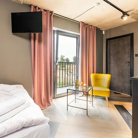 Ctz Jacuzzi Apartman *